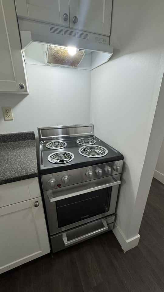 2626 St Johns St - Photo 5 of 12