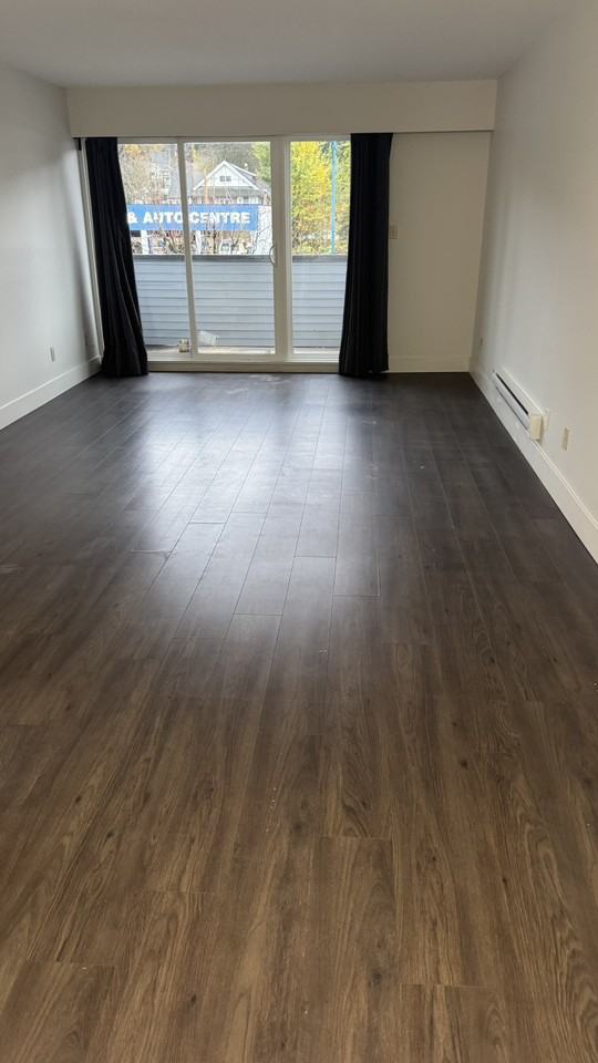 2626 St Johns St - Photo 6 of 12