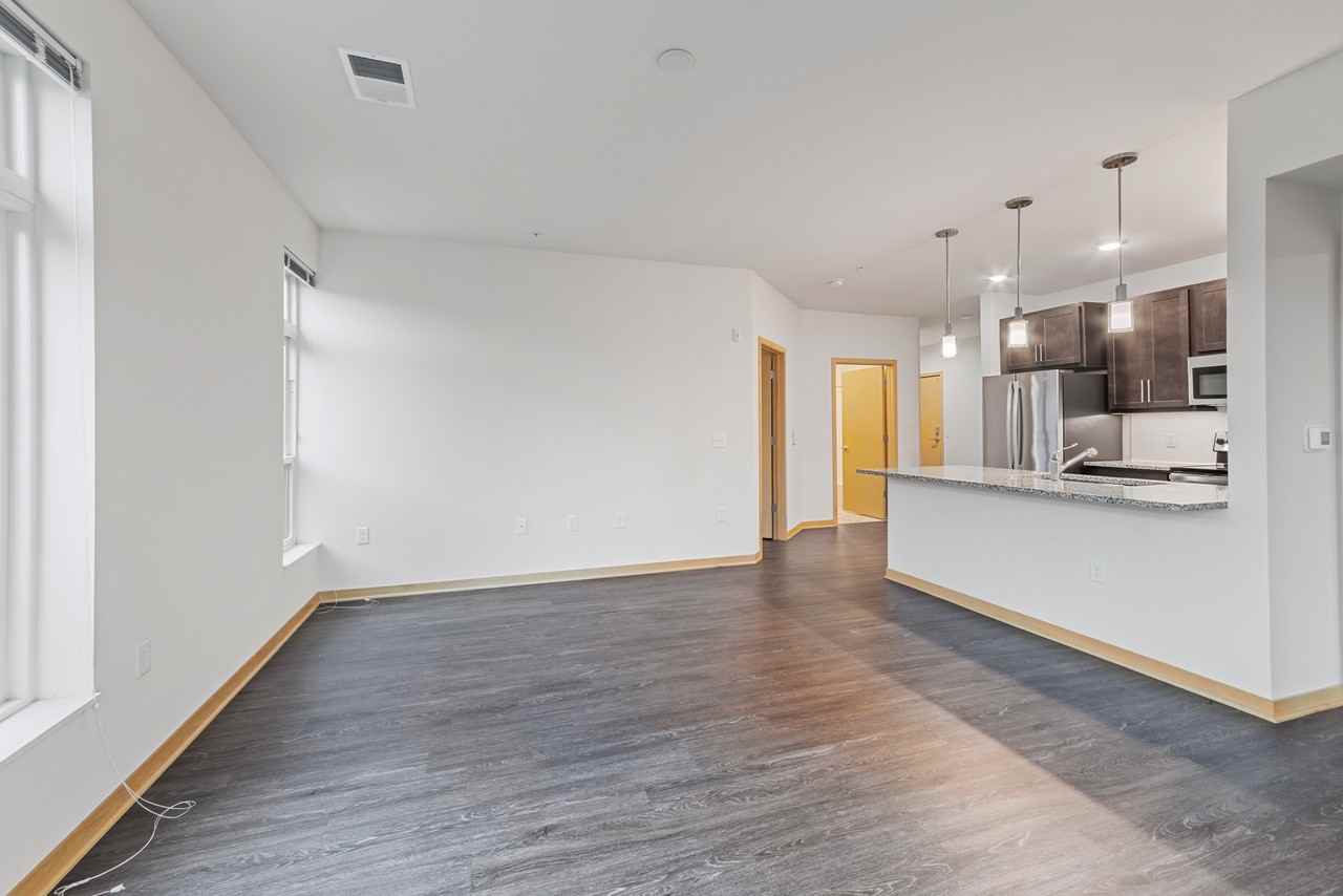 1121 South Park Street #310 - Photo 6 of 32