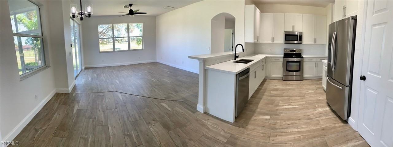 11642 Royal Tee Cir - Photo 3 of 16