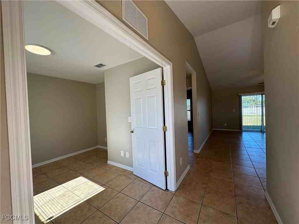 2411 Park Rd Unit 2409 #2409 - Photo 4 of 20