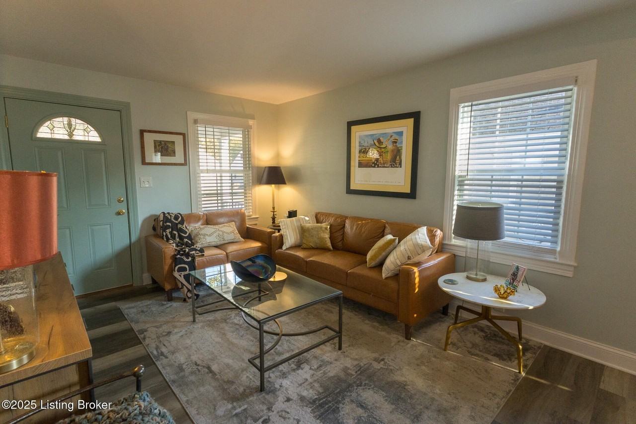 720 Gheens Avenue - Photo 6 of 50