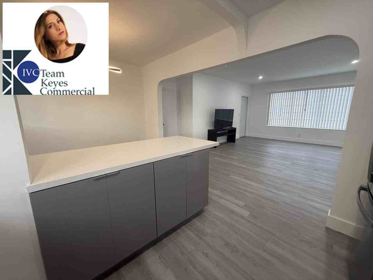 615 82nd St - Photo 4 of 13