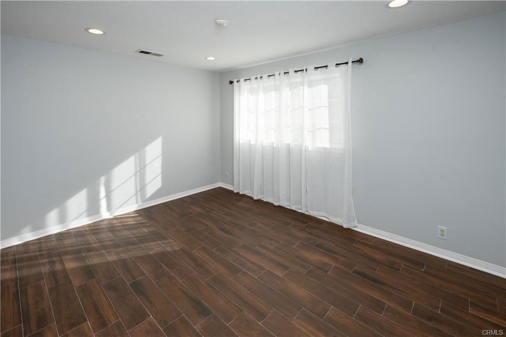 1806 Carnegie Lane #B