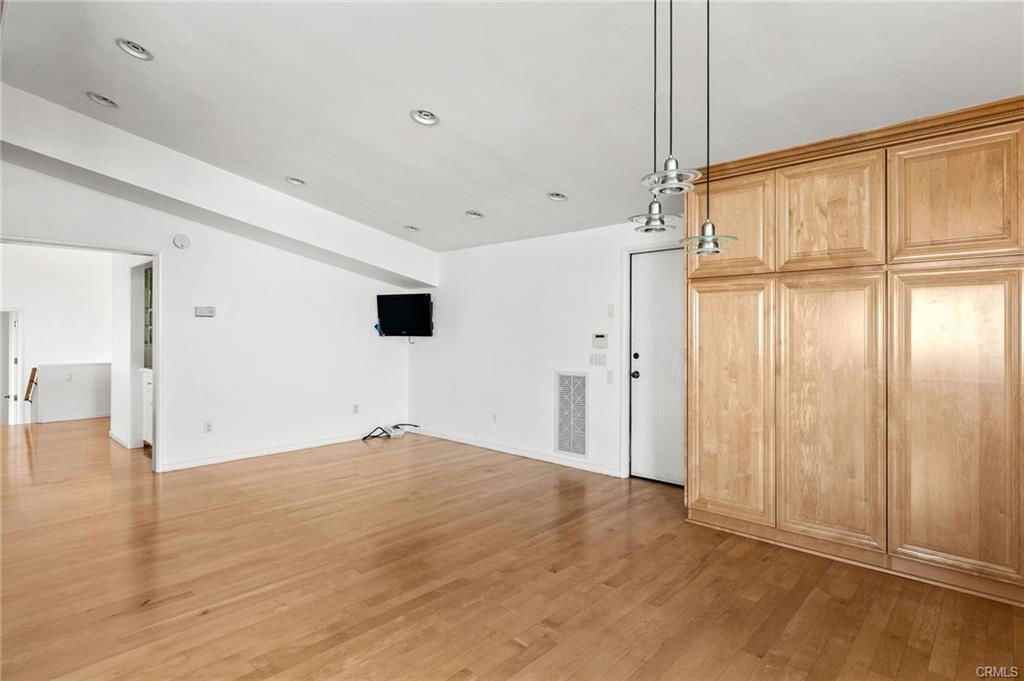 972 Rincon Lane - Photo 3 of 8