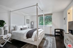 featured image of 1018 Summit Drive