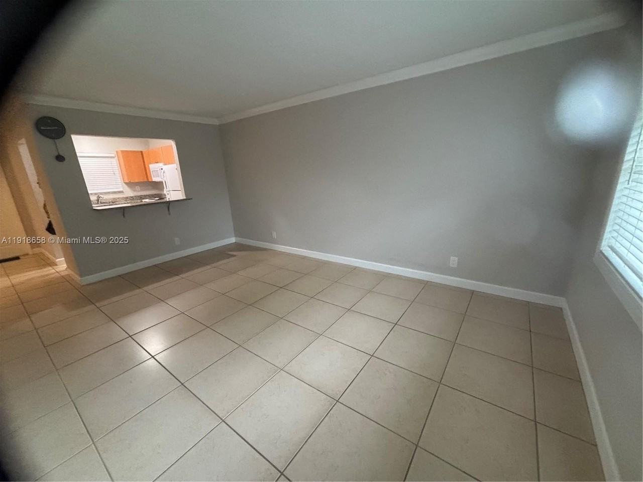 4871 Nw 9th Dr #4871 - Photo 7 of 8