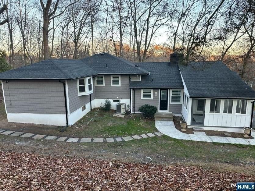 28 Overlook Rd - Photo 2 of 35