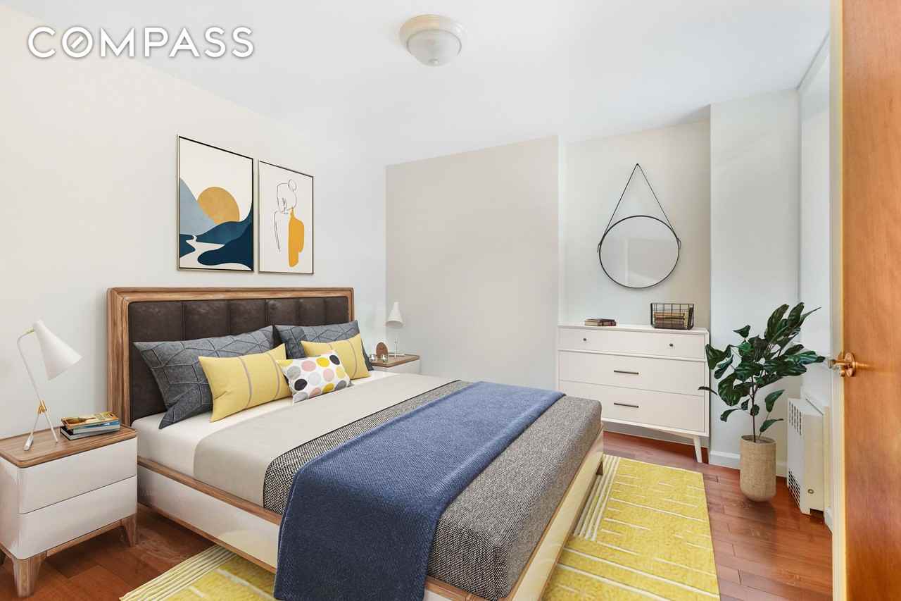 463 Saint Johns Pl #1 - Photo 5 of 6