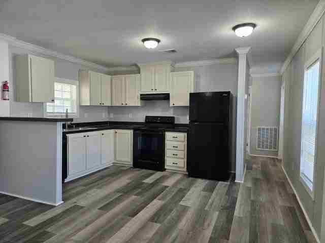 186 Casebier St #186 - Photo 2 of 3