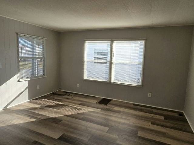 206 50th Avenue Plz W #88 - Photo 3 of 5