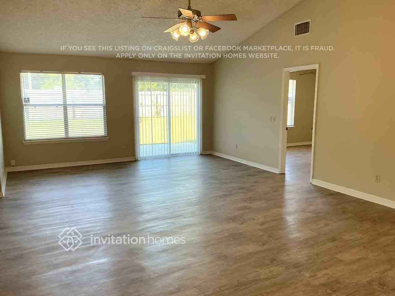 7736 Rockridge Dr W - Photo 5 of 13