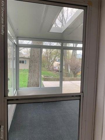 462 Algene St - Photo 5 of 26