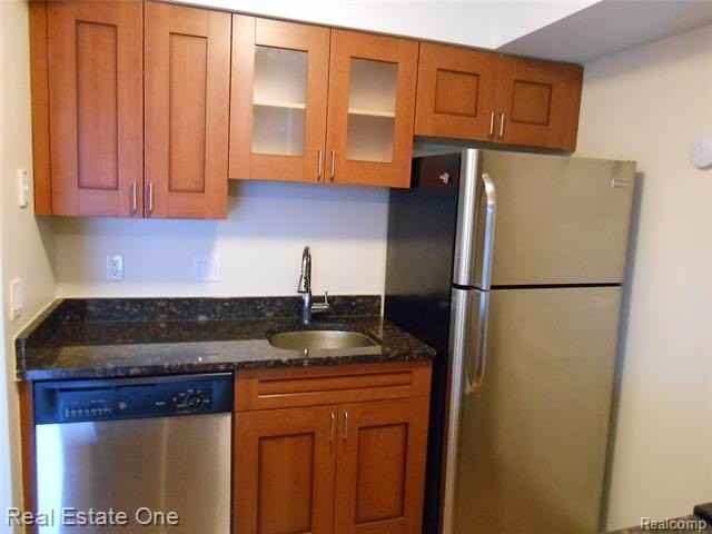 2830 Davison Ave - Photo 6 of 26