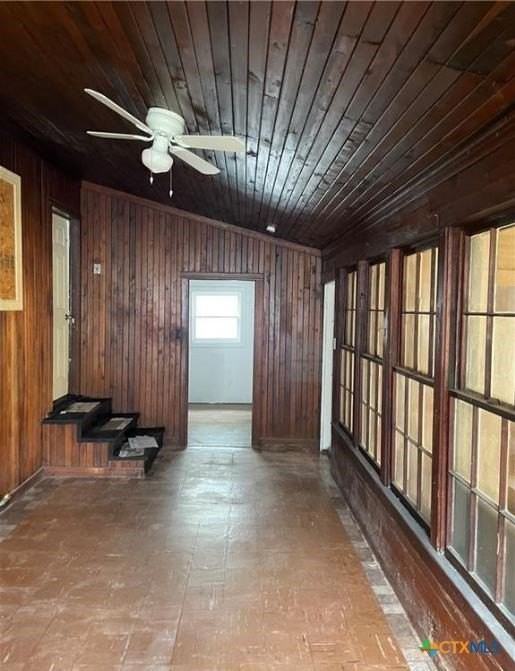 815 S 33rd St - Photo 7 of 8