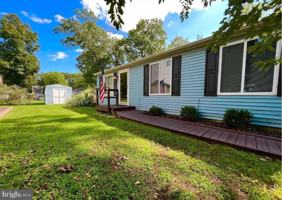 featured image of 22740 Holly Way West