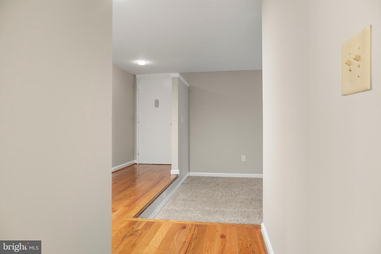 13 Silverwood Cir Apt 12 #12 - Photo 3 of 30