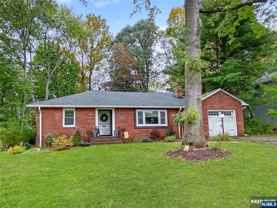 928 Oradell Avenue - Photo 1 of 1