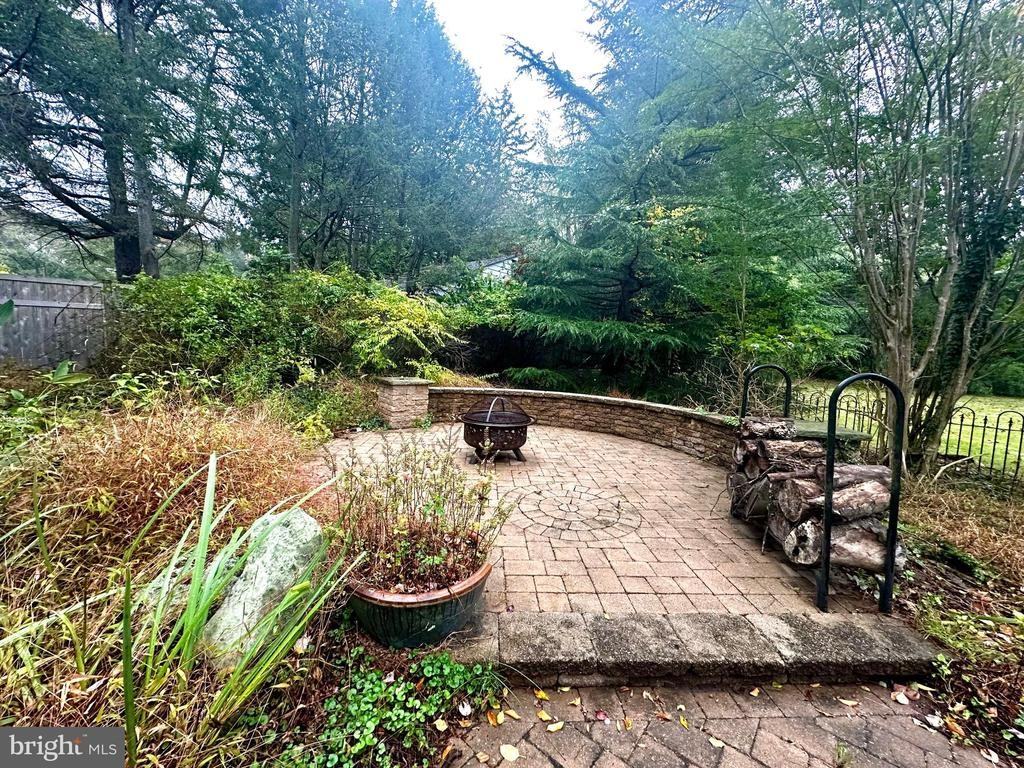 1 High Acres Dr - Photo 4 of 28