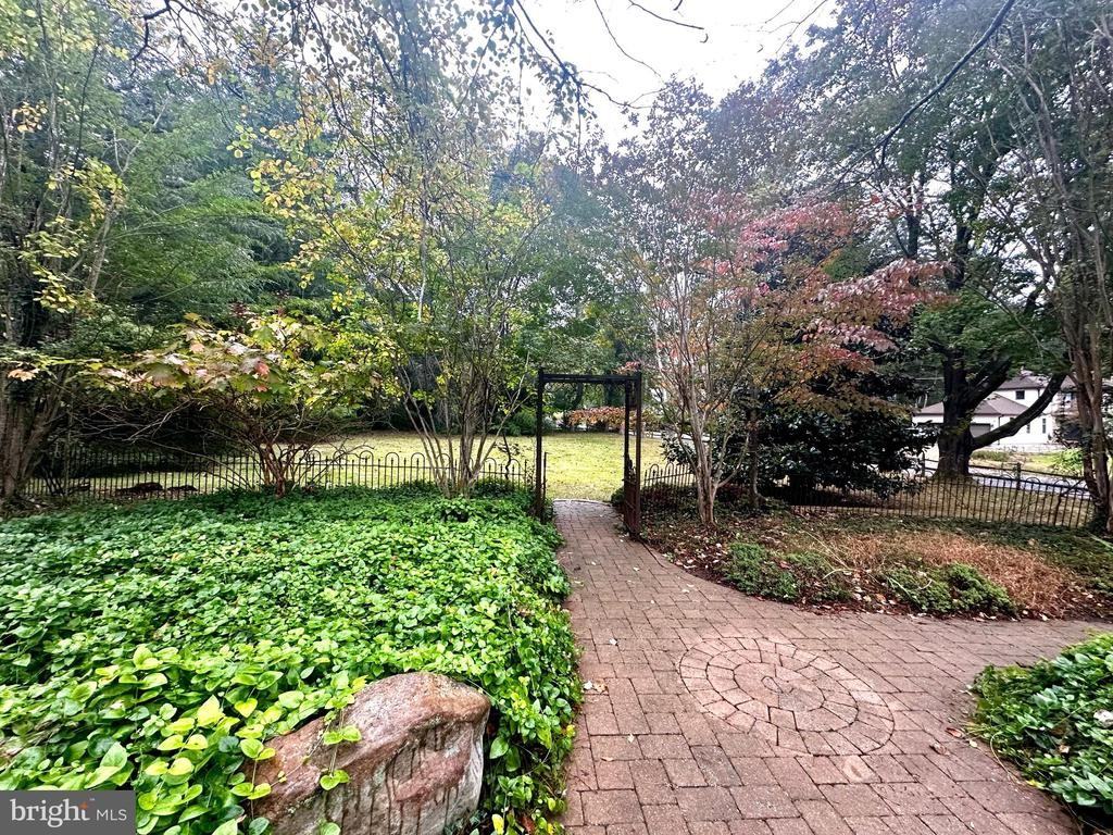 1 High Acres Dr - Photo 6 of 28