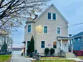 featured image of 72 North 4th Street ##4