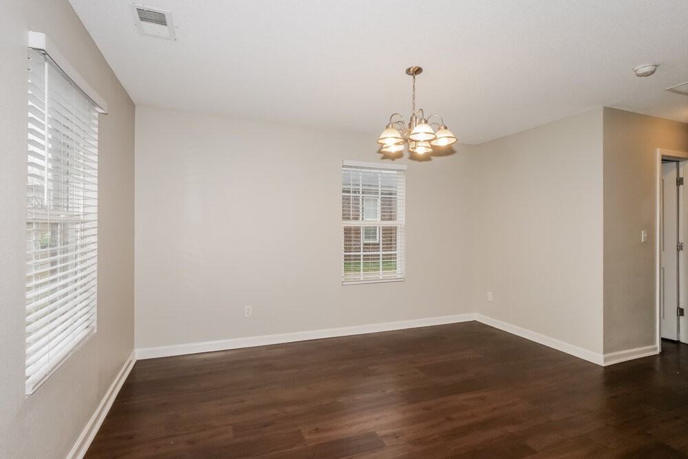 9999 Chariden Dr - Photo 7 of 17