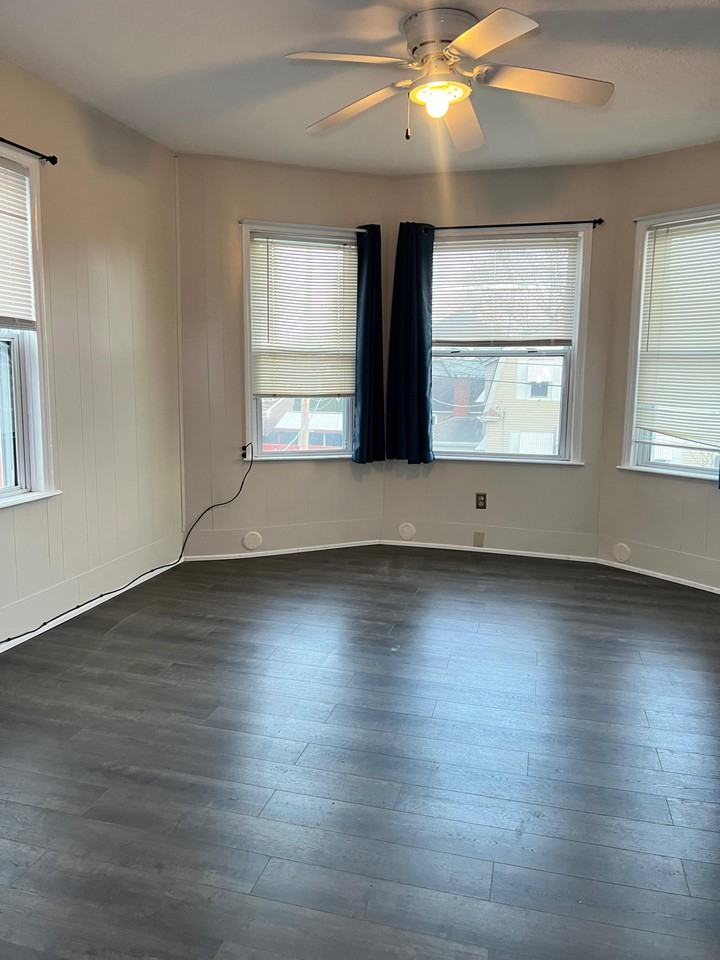 3 Rowe Avenue #2 - Photo 3 of 8