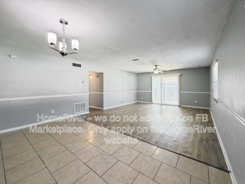 2510 Yule Tree Dr - Photo 2 of 22