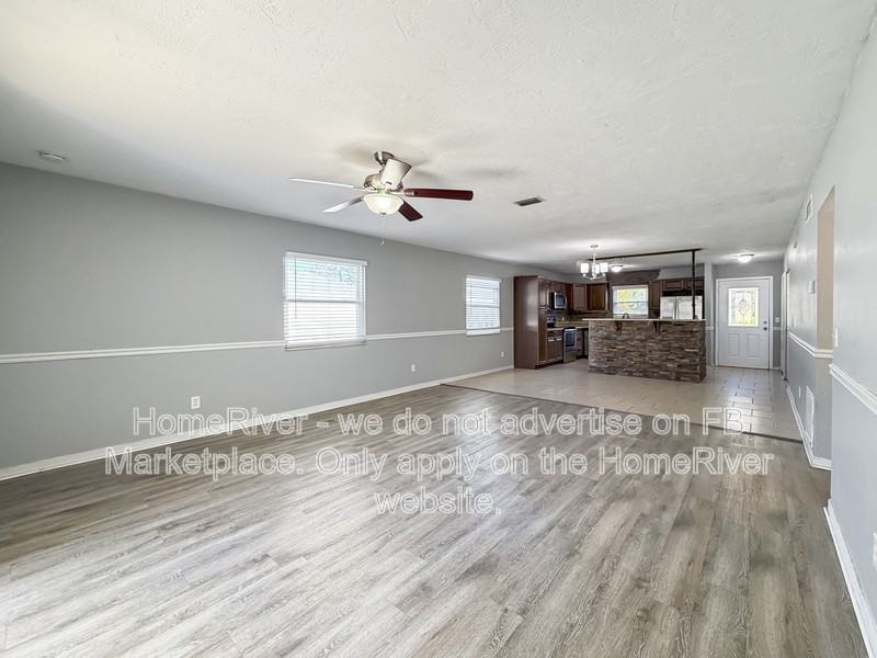 2510 Yule Tree Dr - Photo 3 of 22