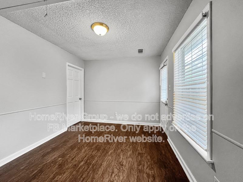 1270 Thrushcross Cv - Photo 7 of 26