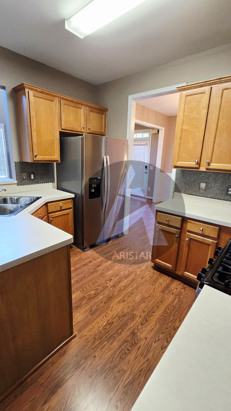 223 Elmbrook Ln - Photo 7 of 46