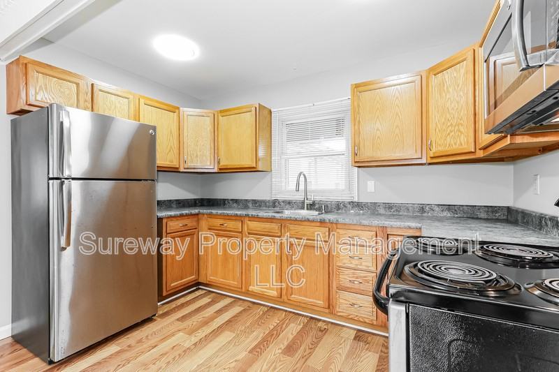 40 Madestone Ln - Photo 5 of 20