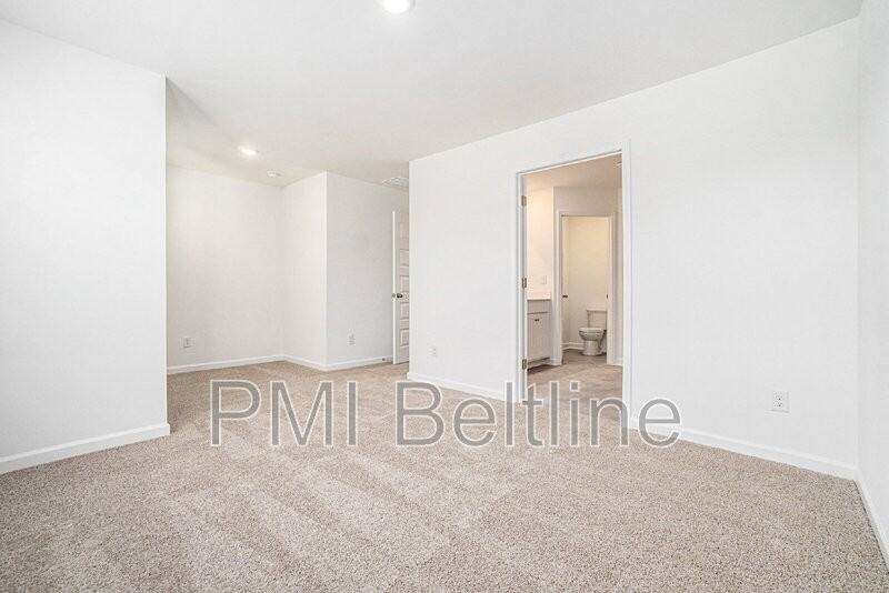 6229 Honeybell Aly - Photo 5 of 30