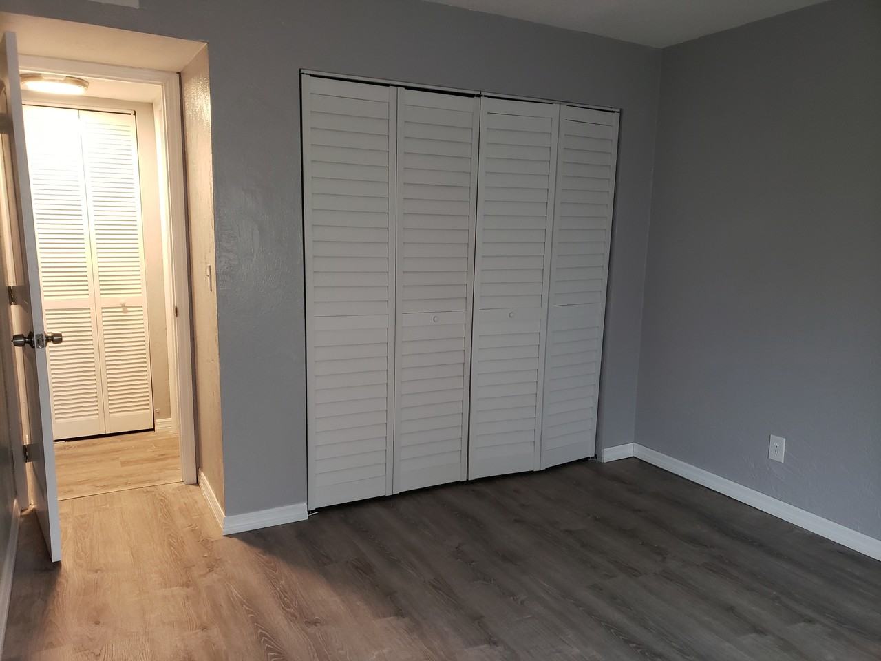 Palmetto Square Apartments - Photo 6 of 12