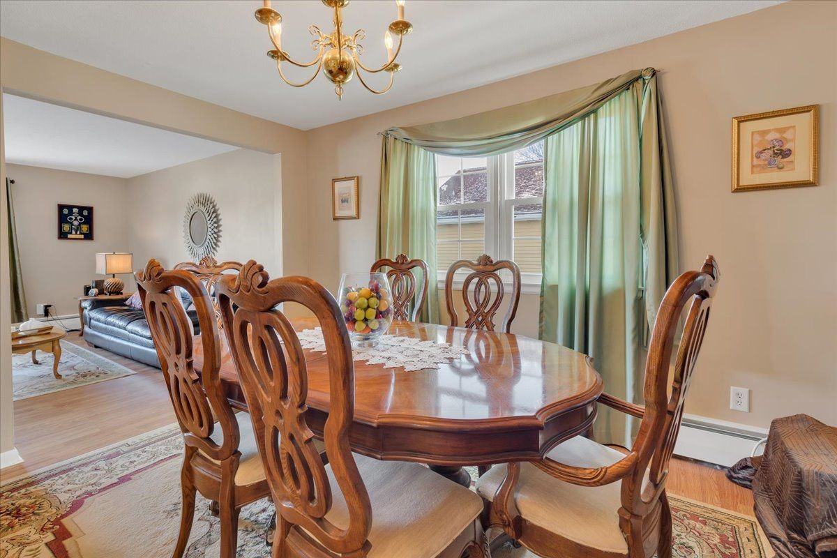 178 Oakland Ave - Photo 4 of 12