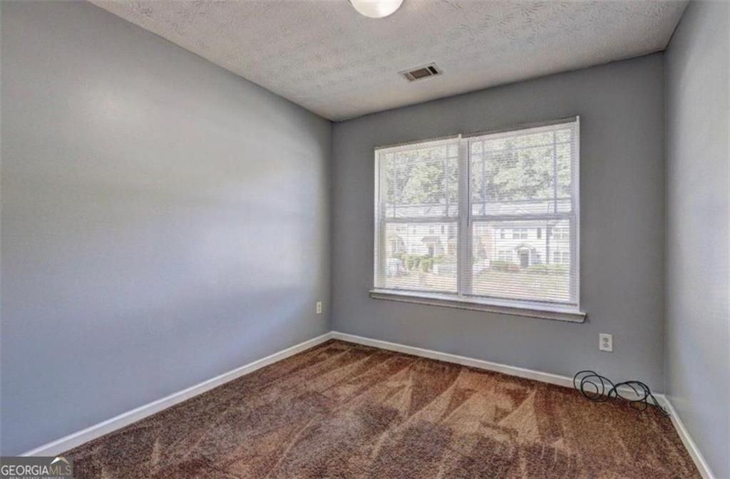 6316 Ellenwood Drive - Photo 5 of 19