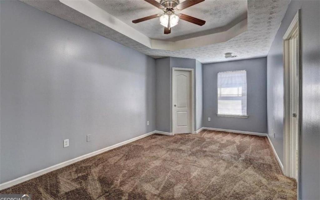 6316 Ellenwood Drive - Photo 7 of 19