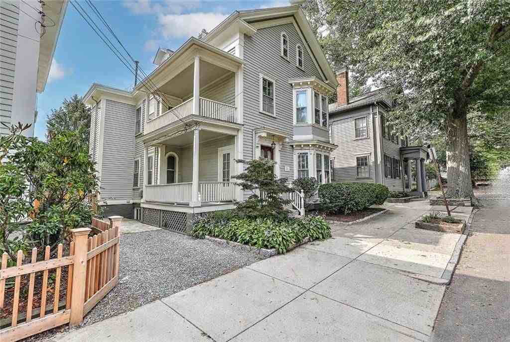 135 Williams Street ##1 - Photo 2 of 21