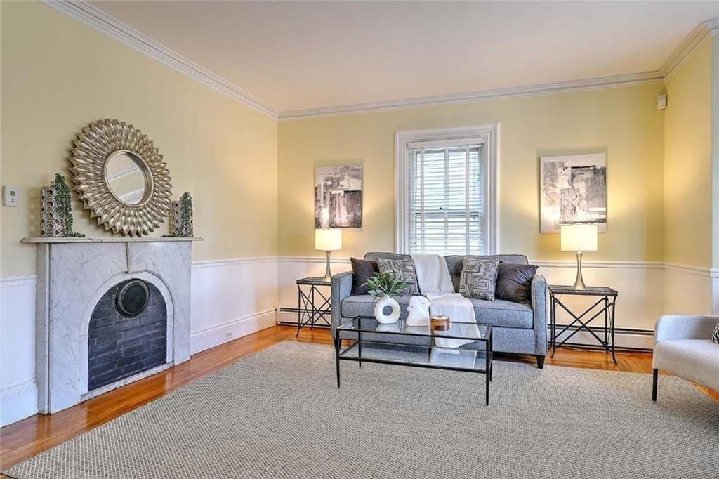 135 Williams Street ##1 - Photo 3 of 21