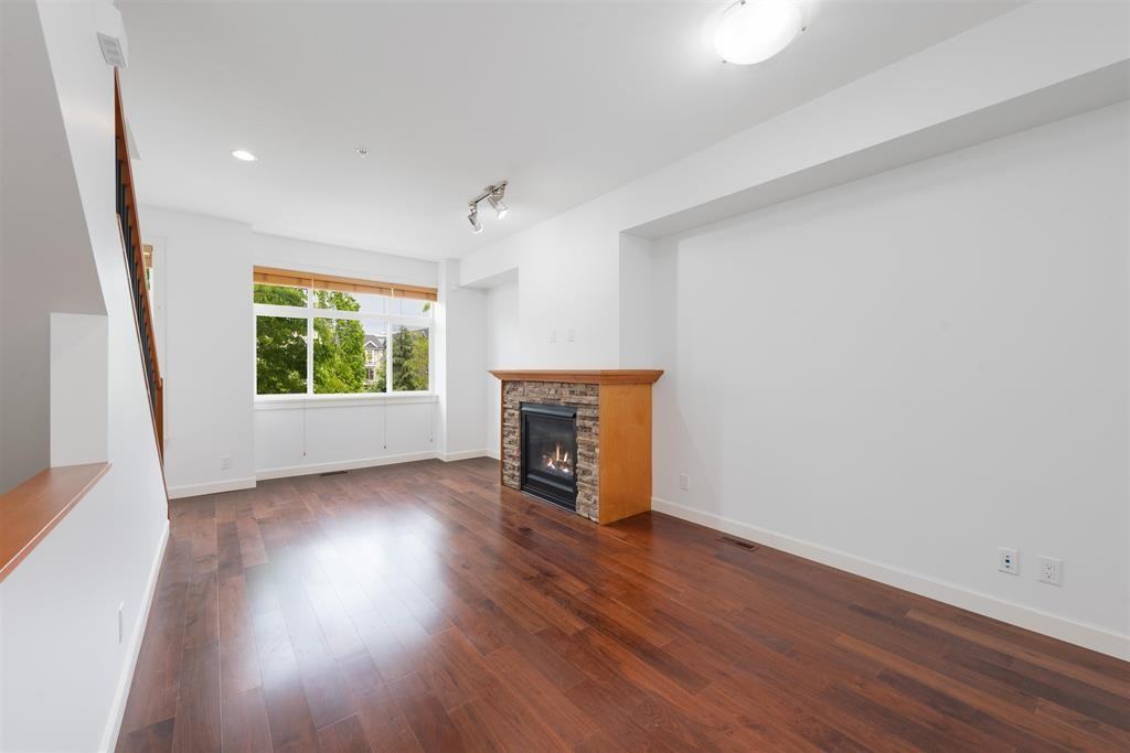 8068 207 Street - Photo 4 of 19