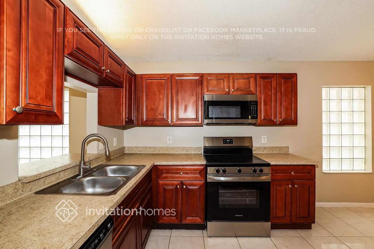 4811 Concordia Ln - Photo 7 of 17