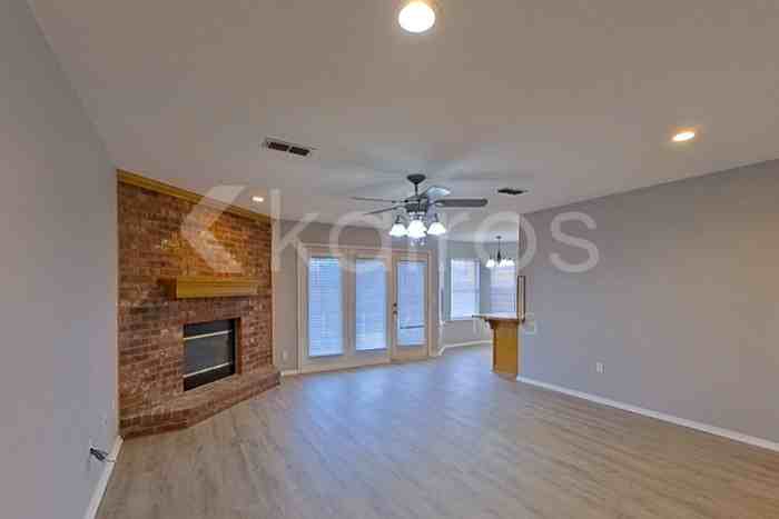 6212 Leigh Street - Photo 2 of 22