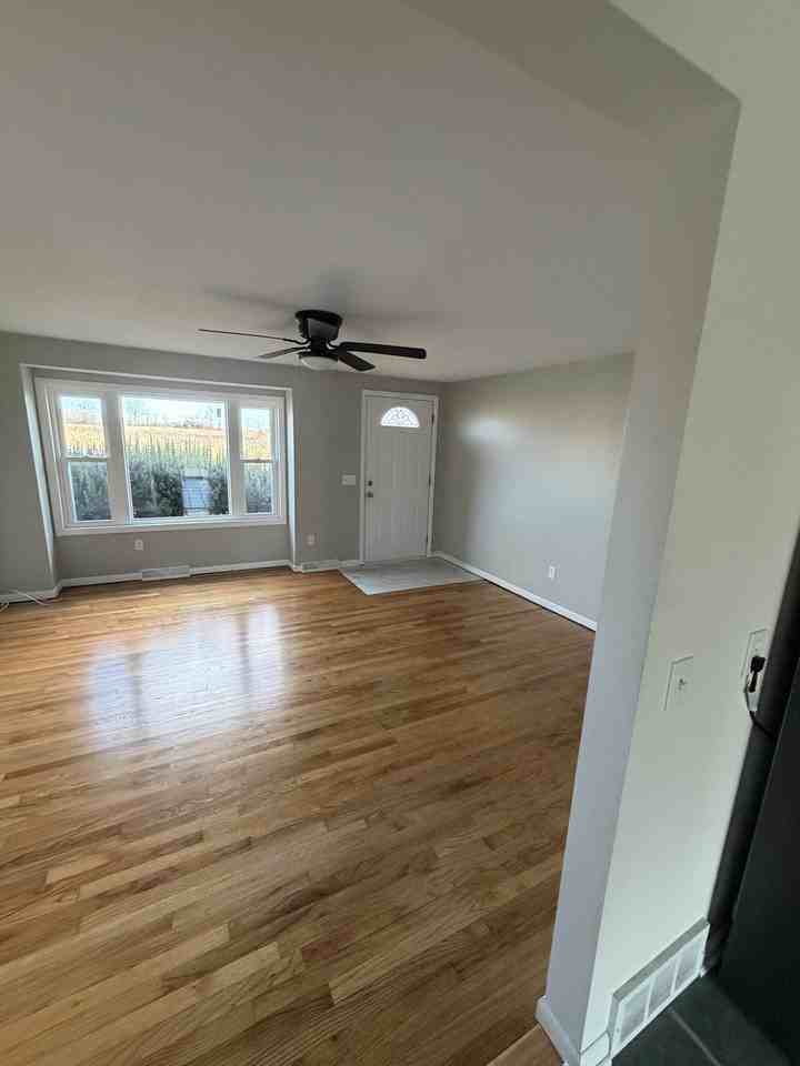 8587 Caughdenoy Rd #NA - Photo 7 of 18