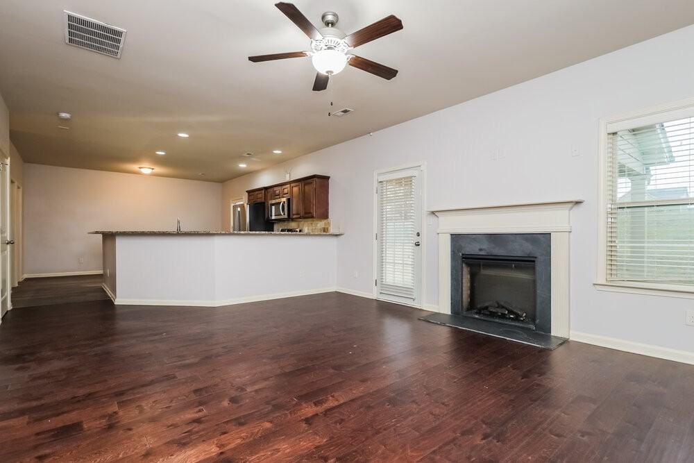 3219 Puritan Way - Photo 6 of 17