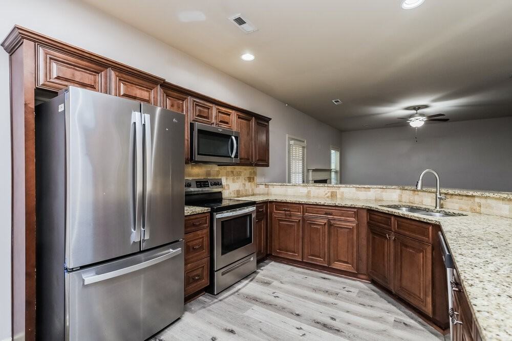 3219 Puritan Way - Photo 7 of 17