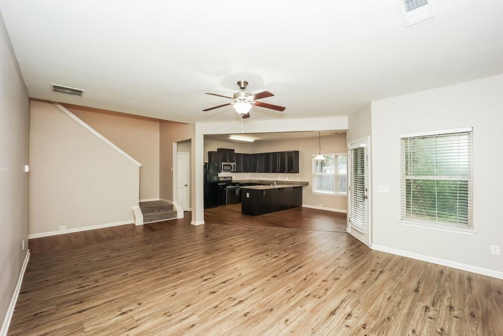 115 Preserve Dr - Photo 5 of 17
