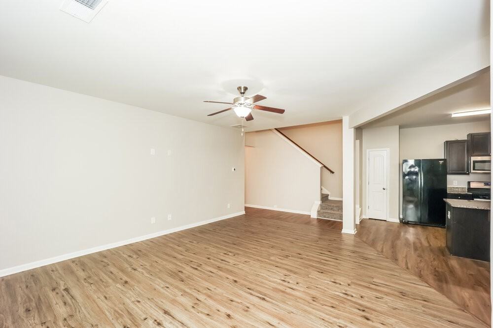 115 Preserve Dr - Photo 6 of 17