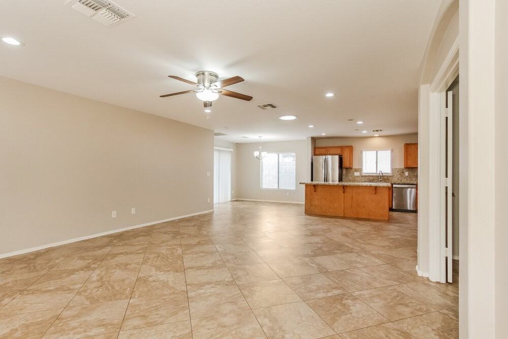 12913 N 127th Ln - Photo 3 of 16