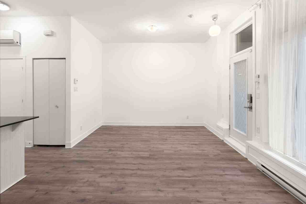 4943 Rue Ontario Est - Photo 3 of 23