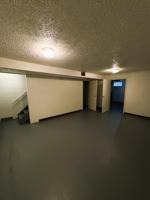 featured image of 749 N Maple St